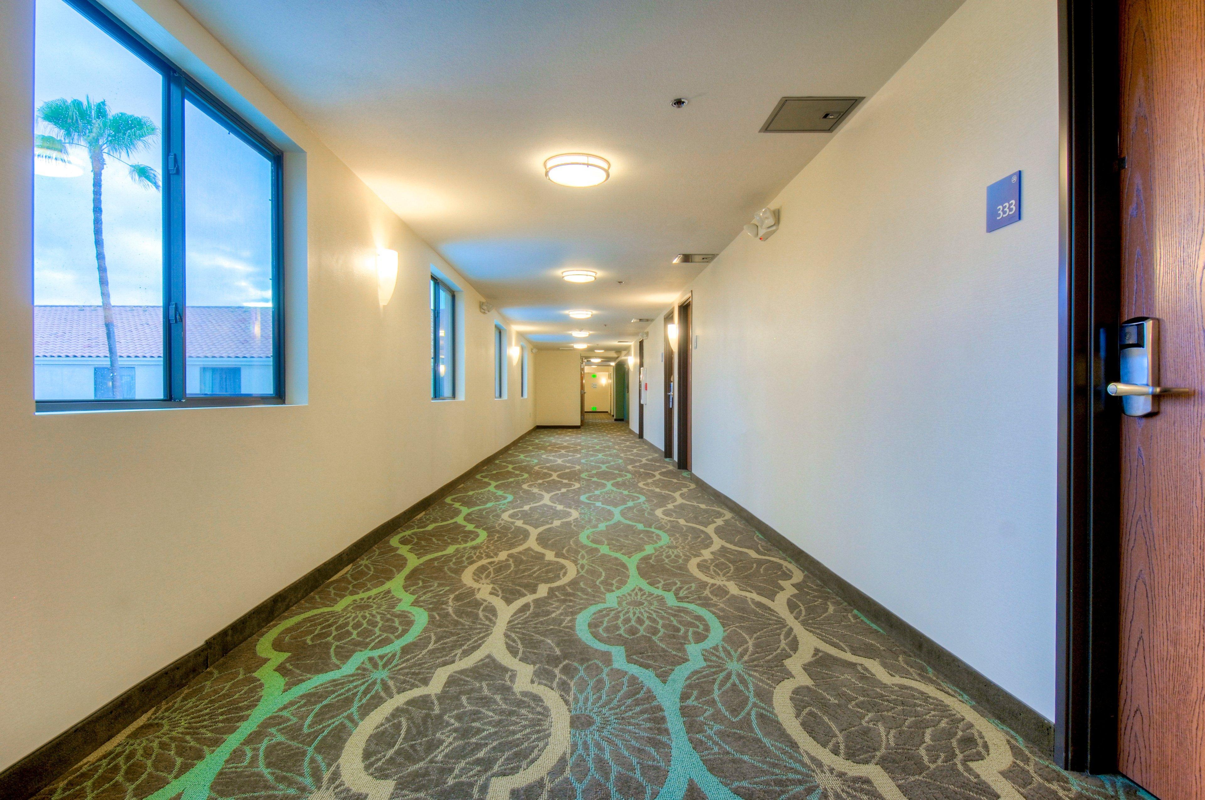 Holiday Inn Express Hotel & Suites Carlsbad Beach By Ihg מראה חיצוני תמונה